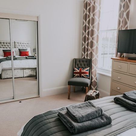 Cavendish House With Secure, Allocated Parking, 2 Mins Walk From Windsor Castle Eksteriør bilde