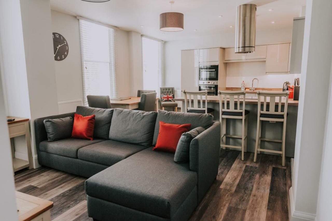 Cavendish House With Secure, Allocated Parking, 2 Mins Walk From Windsor Castle Eksteriør bilde