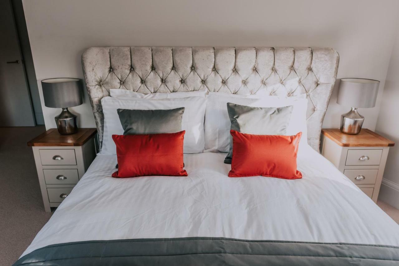 Cavendish House With Secure, Allocated Parking, 2 Mins Walk From Windsor Castle Eksteriør bilde