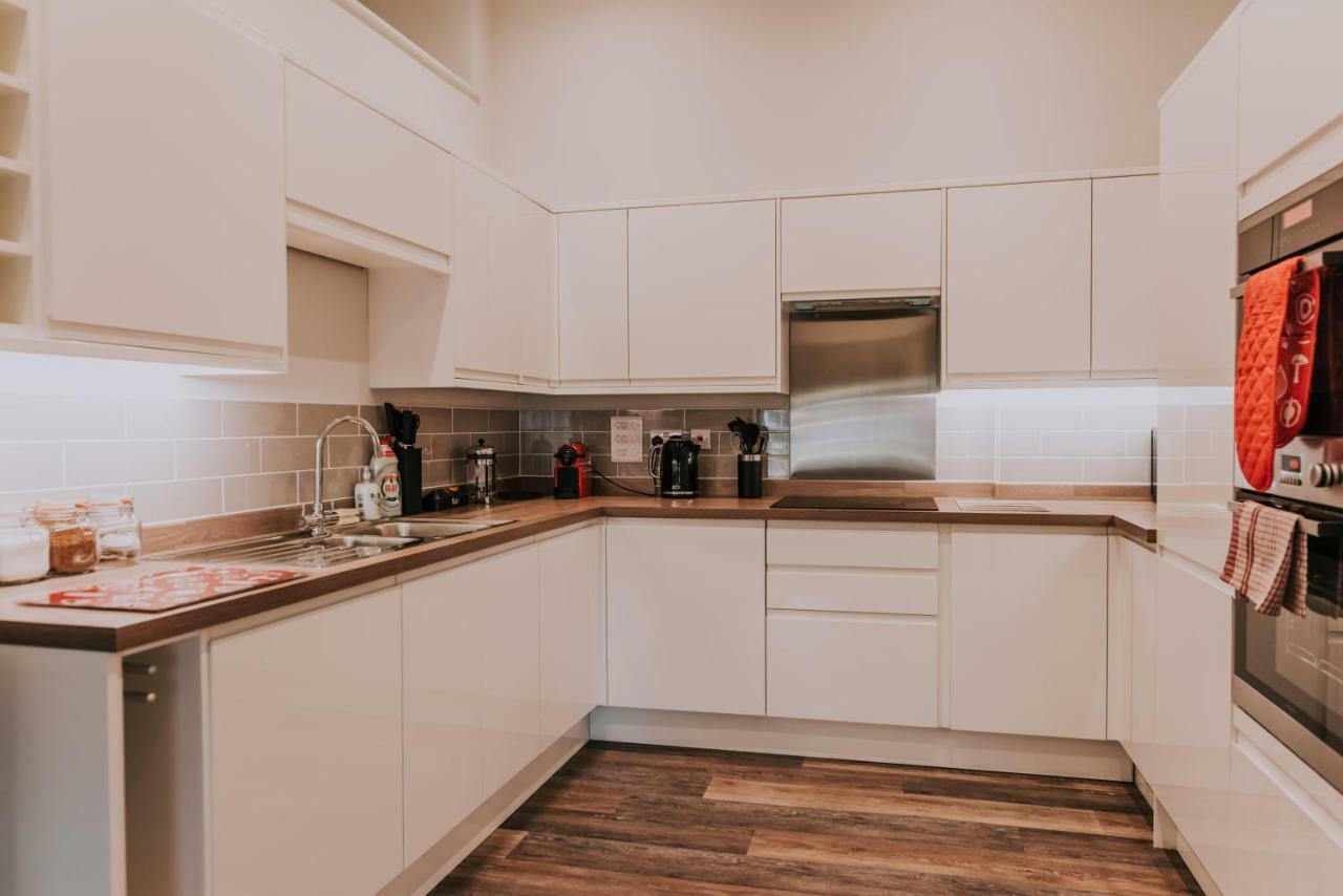 Cavendish House With Secure, Allocated Parking, 2 Mins Walk From Windsor Castle Eksteriør bilde